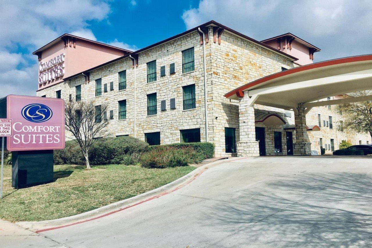 Comfort Suites Near Seaworld San Antonio Exterior photo
