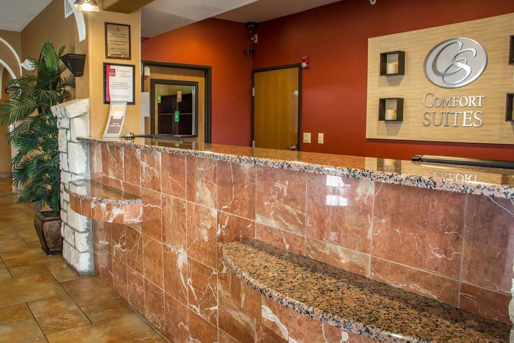 Comfort Suites Near Seaworld San Antonio Exterior photo